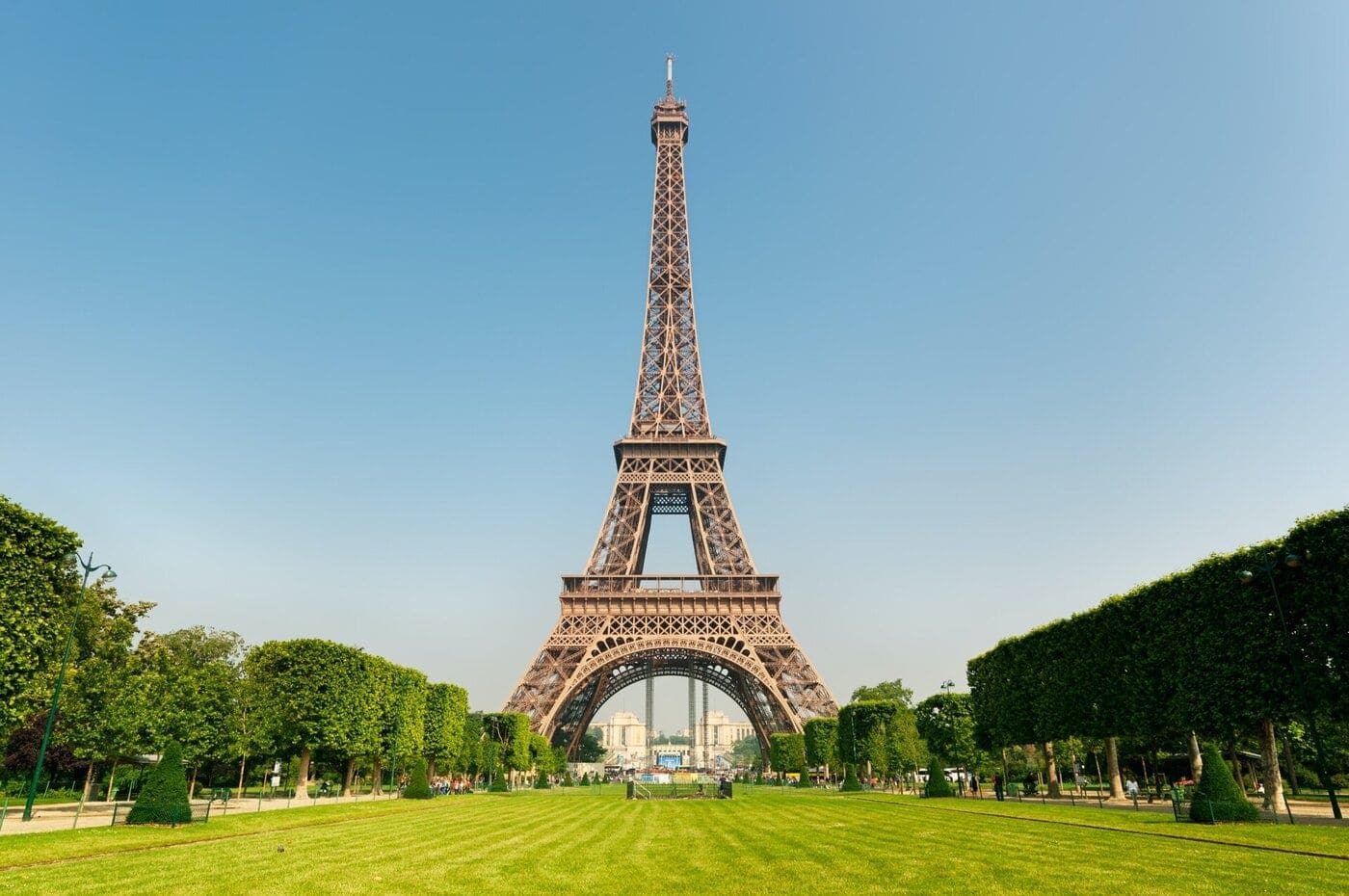 eiffel tower