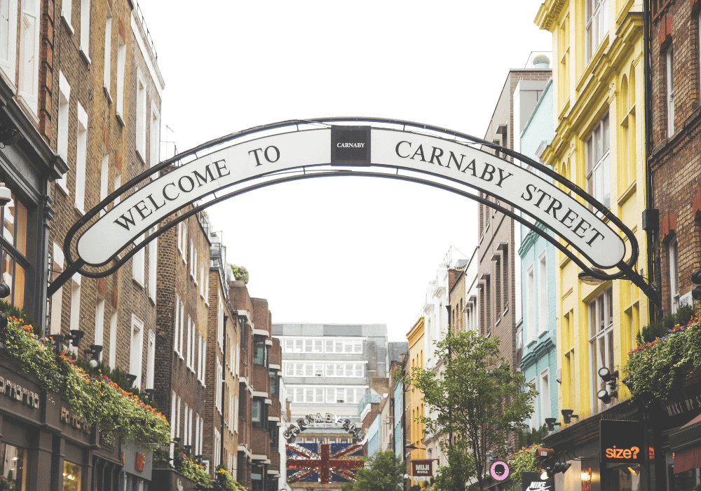 7-best-places-to-shop-in-london-tripdo-blog-carnaby-street